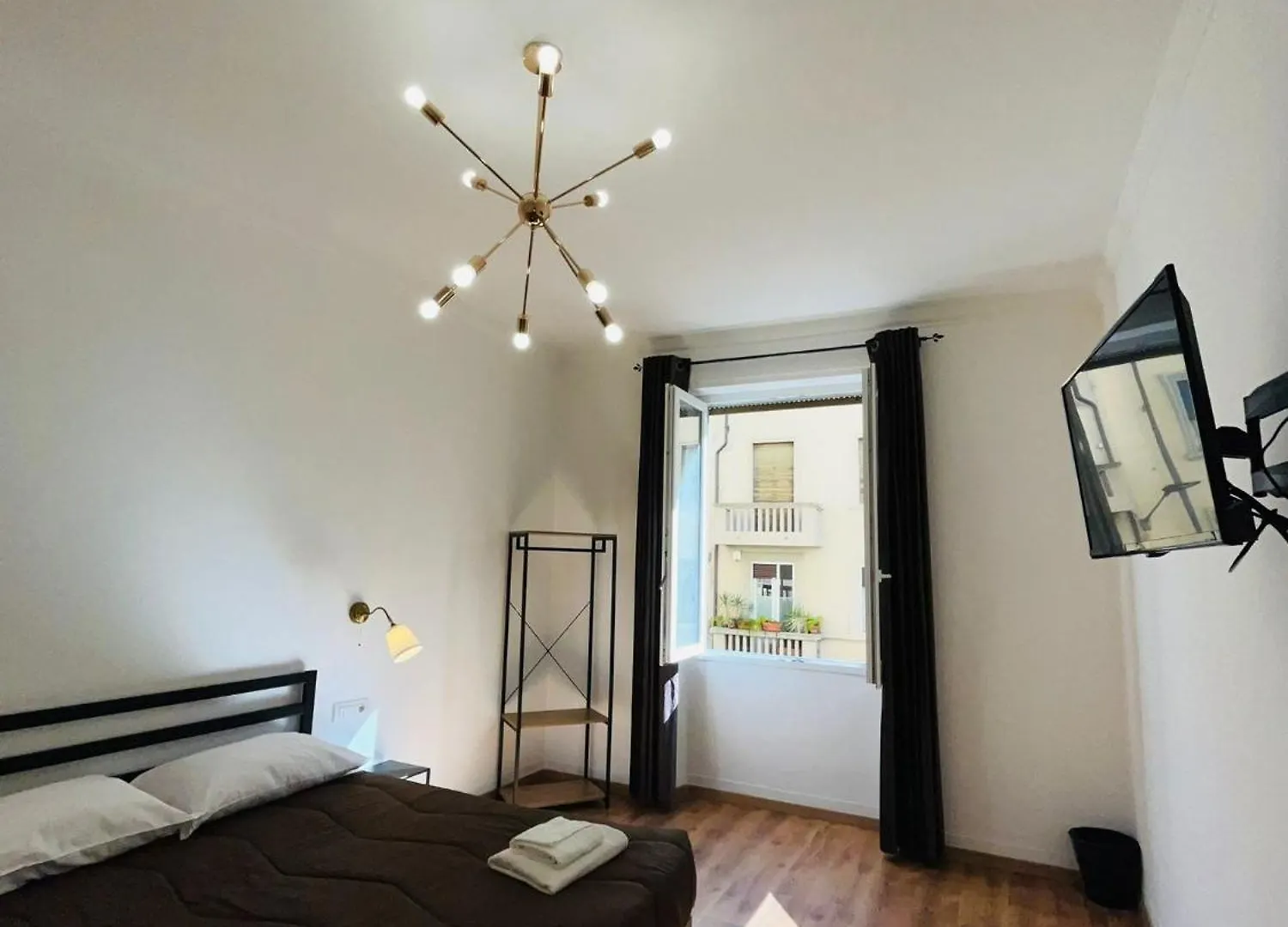 Best Bnb Oriani Florens Bed & Breakfast